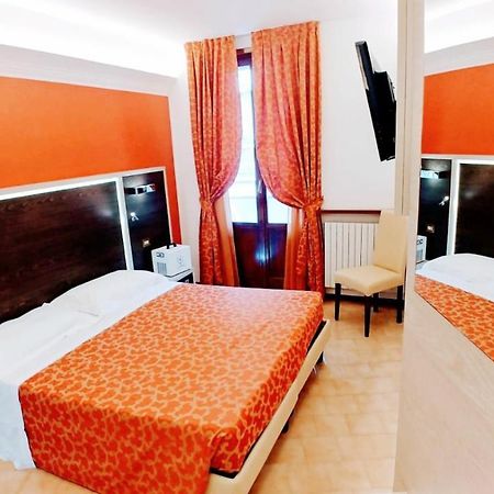 סלסומאג'יורה טרמה Hotel Carancini מראה חיצוני תמונה