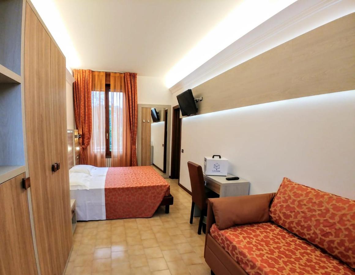 סלסומאג'יורה טרמה Hotel Carancini מראה חיצוני תמונה